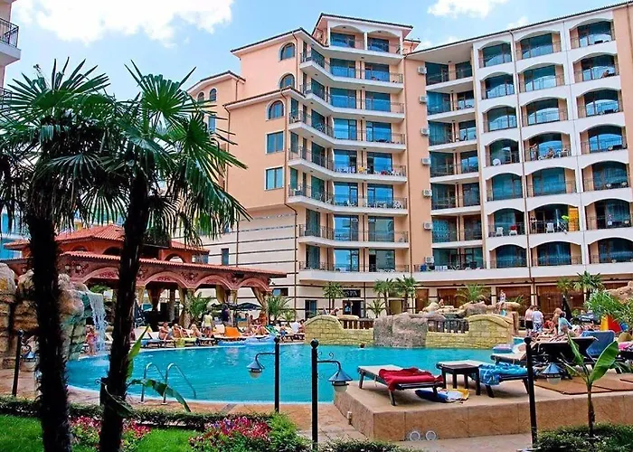 Apartman Karolina Complex *