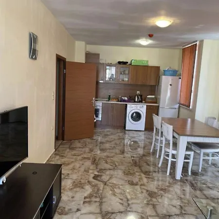 Karolina Complex Apartment *